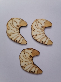 Drevený výrez croissant 1  - 50x35x3mm