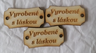 Tabuľka Vyrobené s láskou 3,5x1,5cm