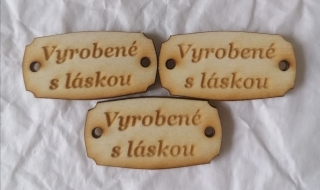 Tabuľka Vyrobené s láskou 3,5x1,5cm