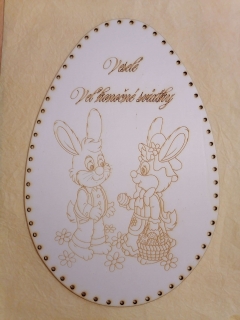 Sololitové dno gravírované Veľkonočné vajce motív zajko a zajačica 44x30cm