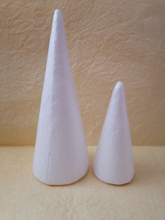 Polystyrenový kužeľ 15cm 