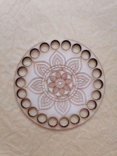 Preglejkový kruh gravírovaný na háčkovanie 3mm - Ø 20cm Mandala3
