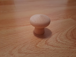 Knopka JELŠA - brúsená, pr. 34 mm
