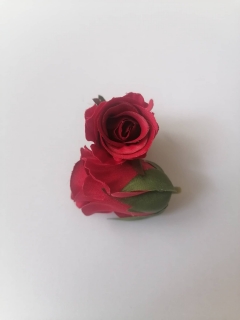 Kvet mini ruža  4cm - rubínová