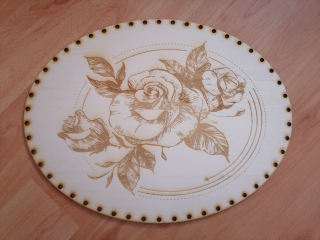 Preglejkové dno gravírované elipsa 4mm - 33x25cm Ruže