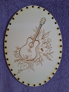 Preglejkové dno gravírované elipsa 4mm - 33x25cm Gitara