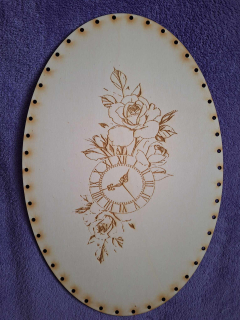 Preglejkové dno gravírované elipsa 4mm - 27x19cm  Hodiny s kvetmi1