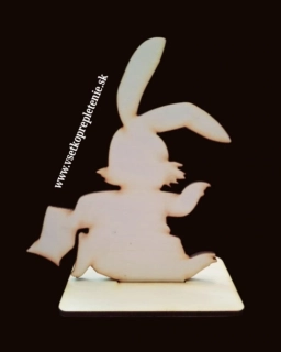 Zajac na podstavci 15cm - typ6