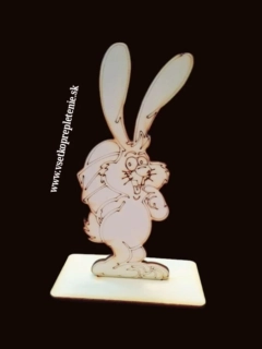 Gravírovaný zajac na podstavci 15cm - typ3
