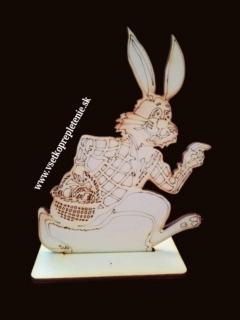 Gravírovaný zajac na podstavci 15cm - typ8